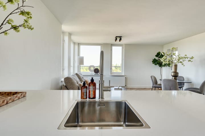 Photo 8 of Dr. Willem Dreesweg 363