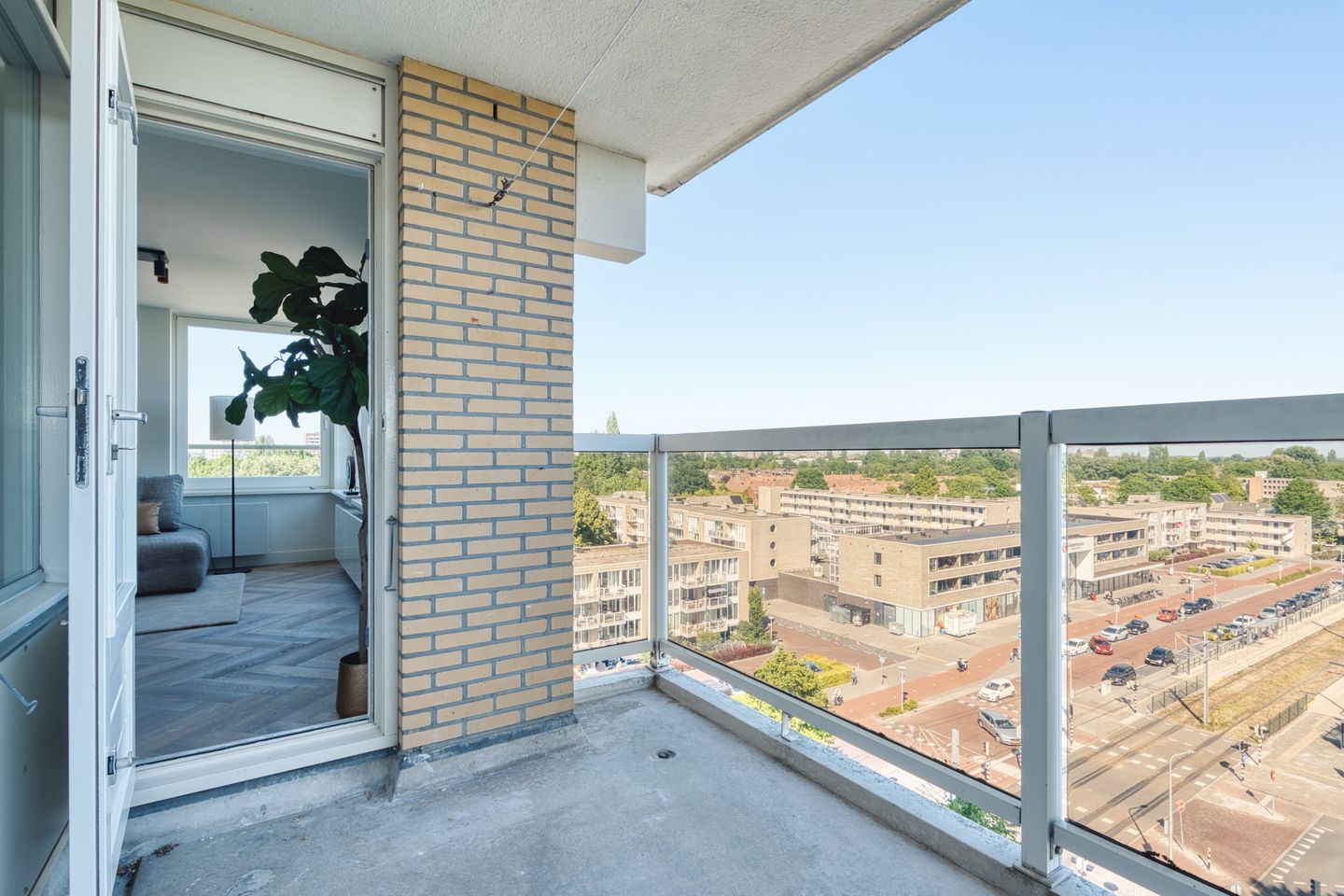 Photo 25 of Dr. Willem Dreesweg 363