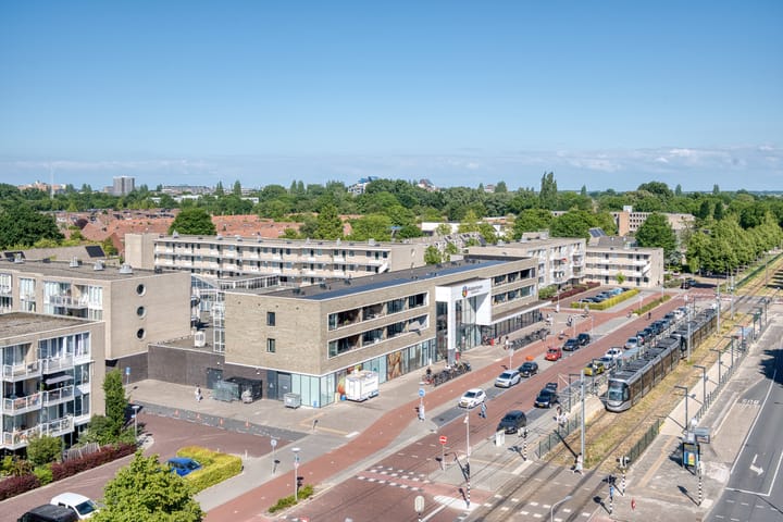 Photo 26 of Dr. Willem Dreesweg 363