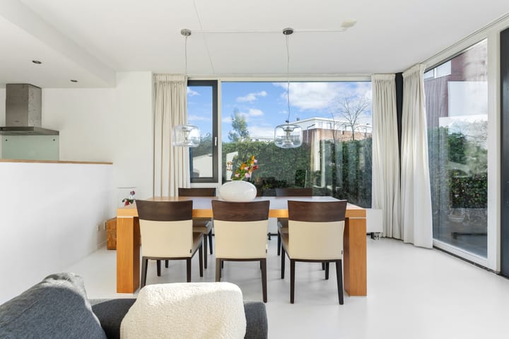 Foto 14 van Spireastraat 4