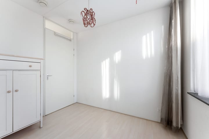 Foto 24 van Spireastraat 4