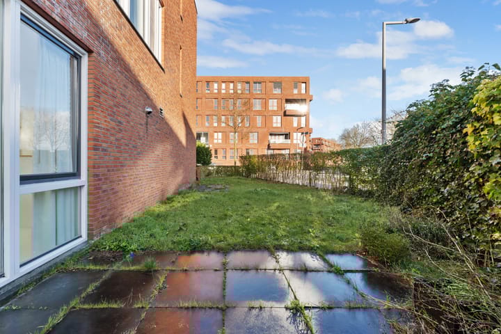 Foto 44 van Spireastraat 4