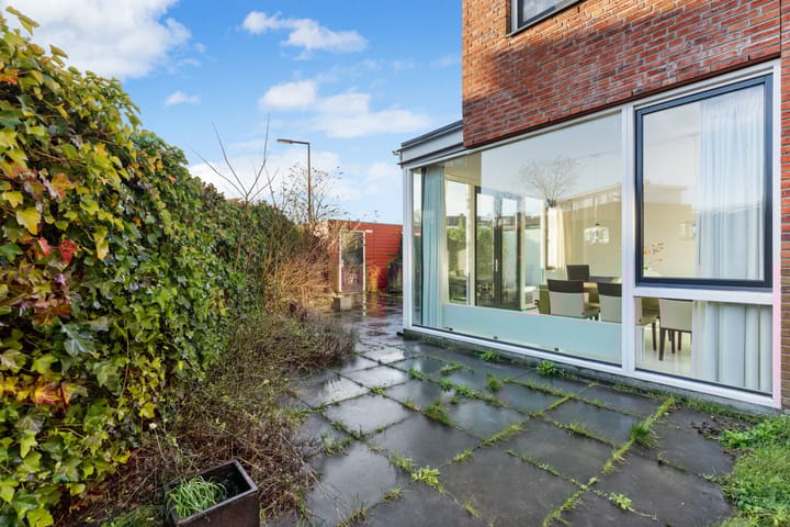 Foto 45 van Spireastraat 4