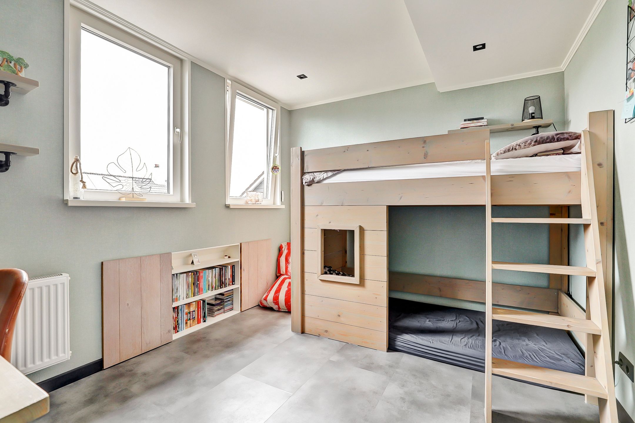 Foto 9 van Van Hoekenstraat 7