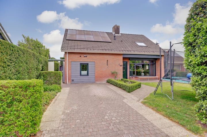 Photo 14 of Van Hoekenstraat 7