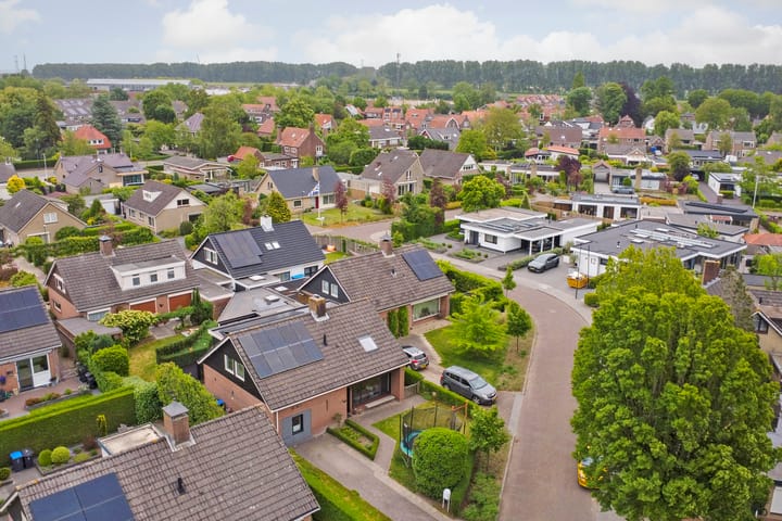 Photo 45 of Van Hoekenstraat 7