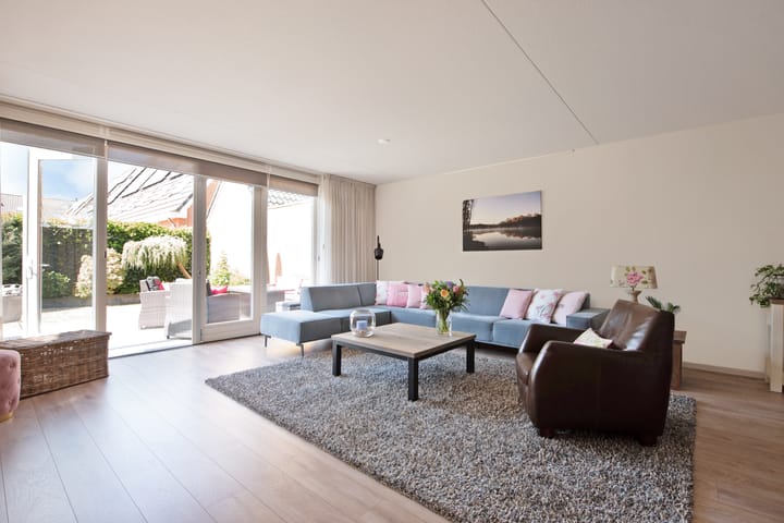 Foto 4 van Straat van Messina 8