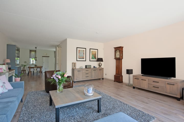 Foto 17 van Straat van Messina 8