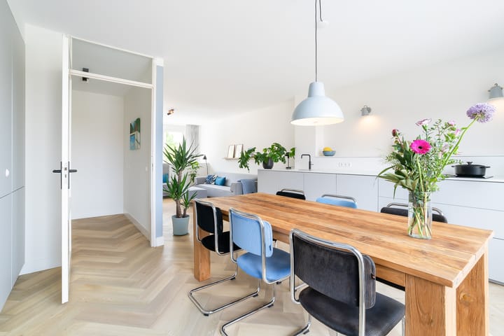 Foto 11 van Weidevogellaan 52