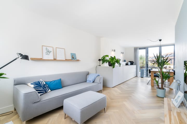 Foto 16 van Weidevogellaan 52