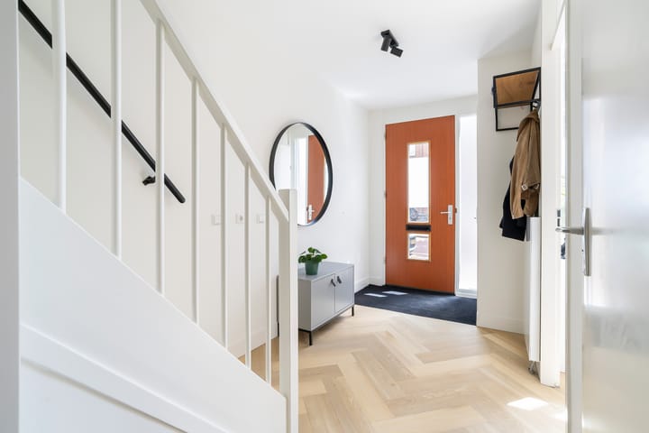 Foto 33 van Weidevogellaan 52