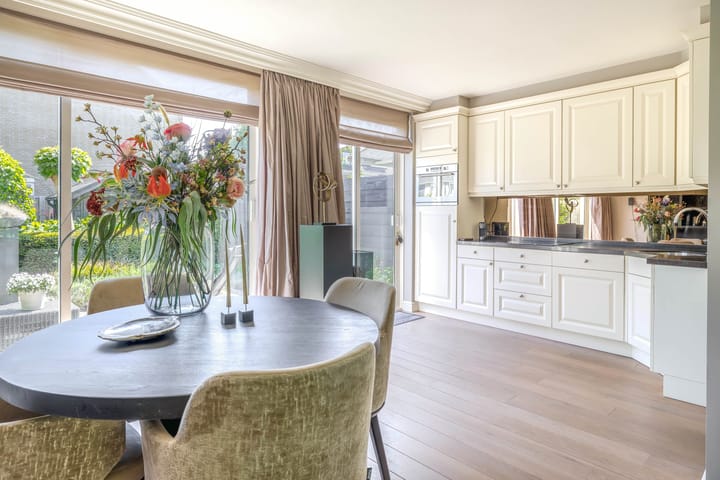 Foto 12 van Dr. J.J.P. Oudsingel 44