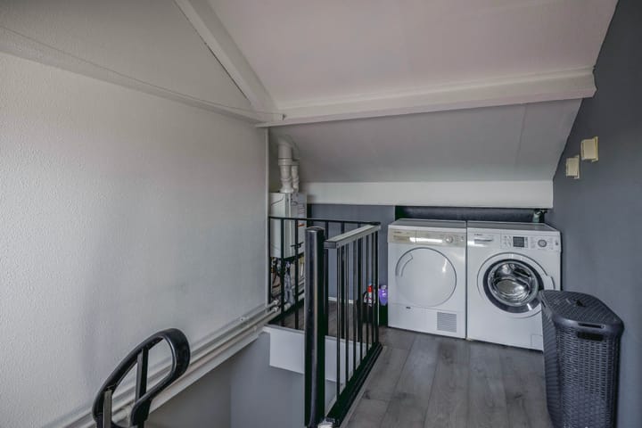 Foto 30 van Dr. J.J.P. Oudsingel 44