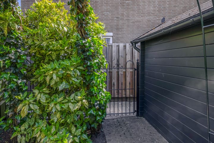 Foto 41 van Dr. J.J.P. Oudsingel 44