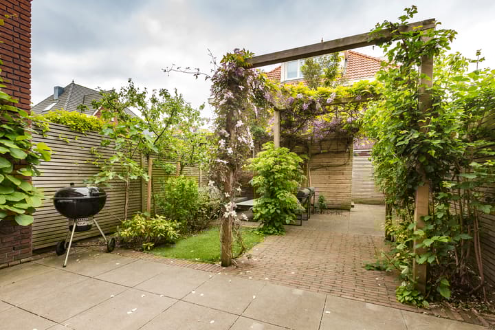 Foto 36 van Harry Banninklaan 88