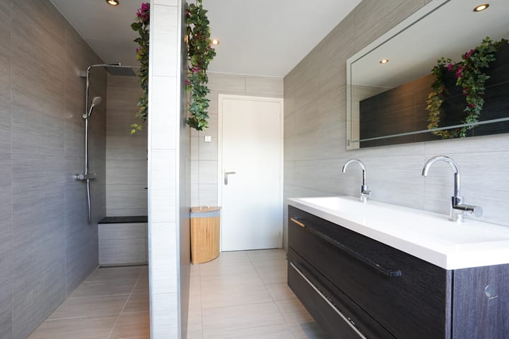 Foto 25 van Pontoisestraat 9