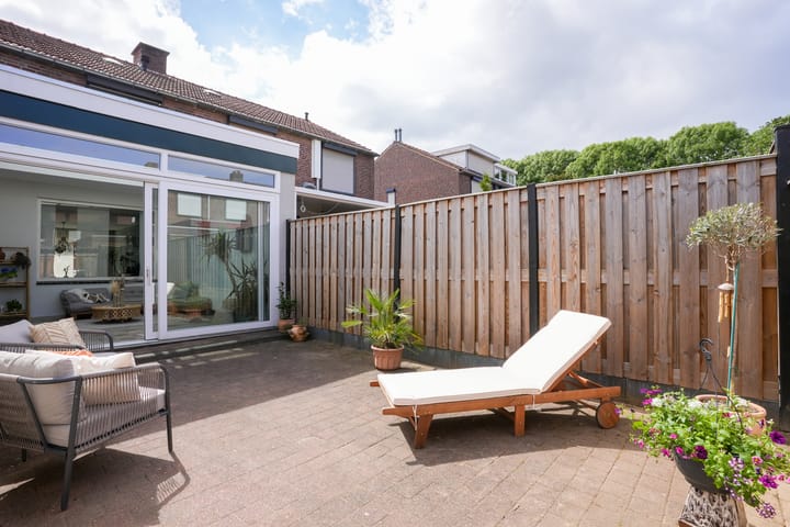 Foto 28 van Pontoisestraat 9