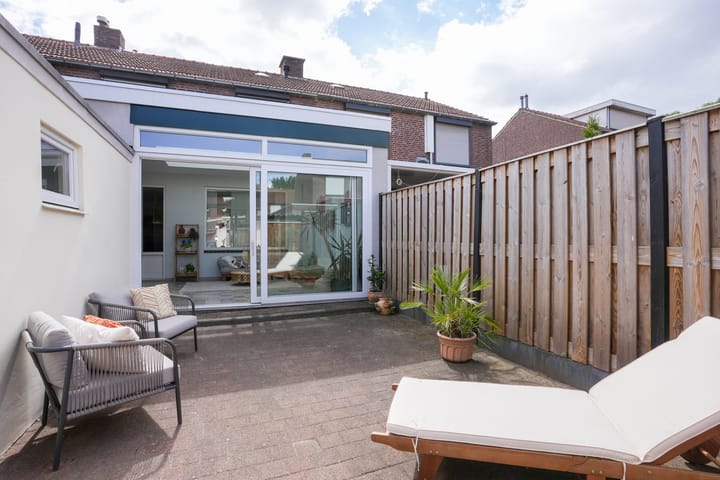 Foto 30 van Pontoisestraat 9