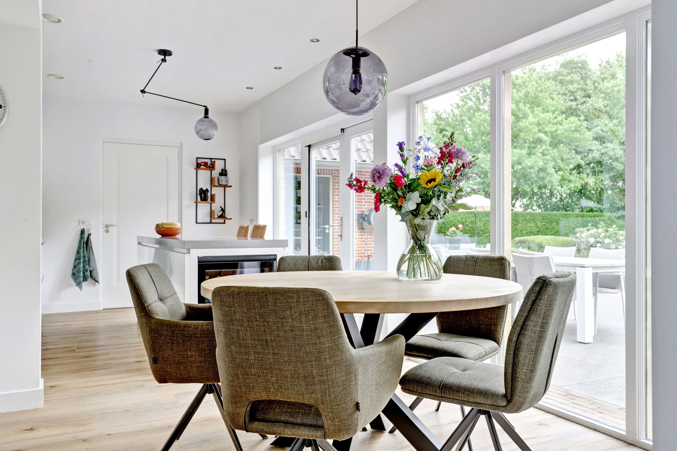 Foto 12 van Heulstraat 3