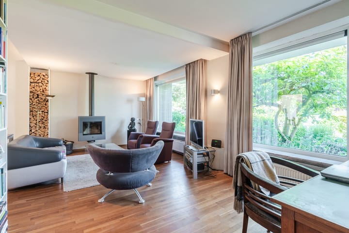 Foto 6 van Rozelaar 12