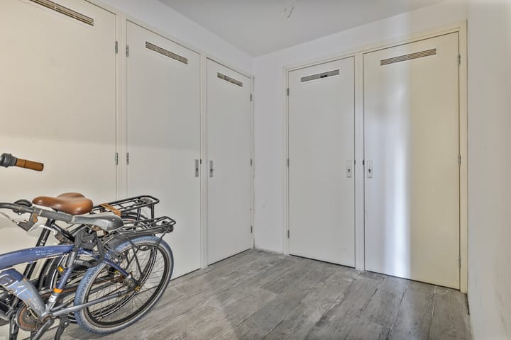 Foto 24 van Zuideinde 17-D