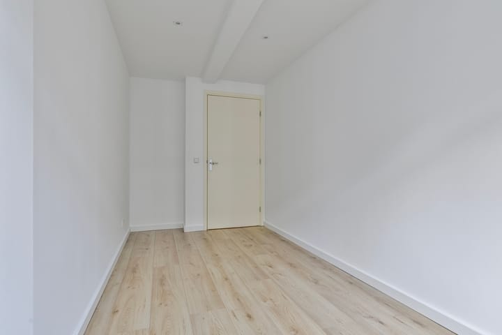 Foto 17 van Zuideinde 17-D