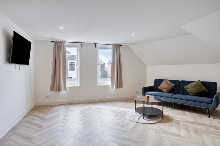 Photo 5 of Leeuwstraat 2-A