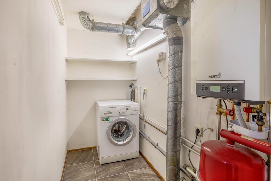 Foto 32 van Marinus Batenburgplein 12