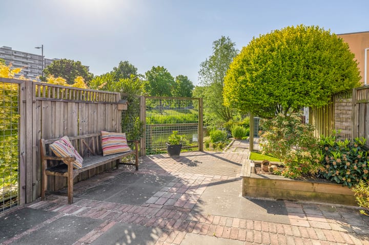 Foto 35 van Marinus Batenburgplein 12