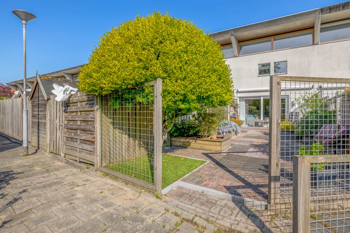 Foto 38 van Marinus Batenburgplein 12