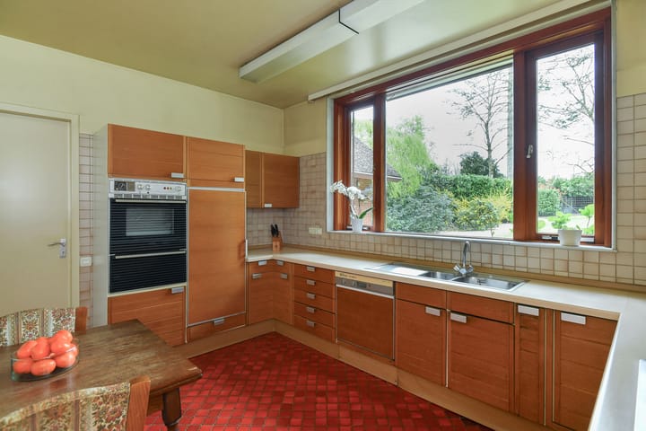 Foto 34 van Bakenbergseweg 250