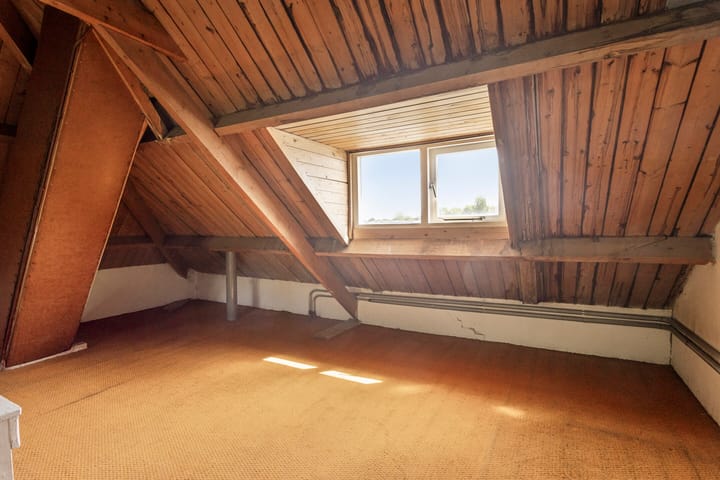 Foto 25 van Kennemerstraatweg 604