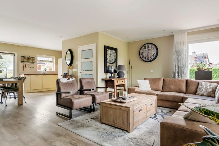 Photo 4 of Kermenstein 88