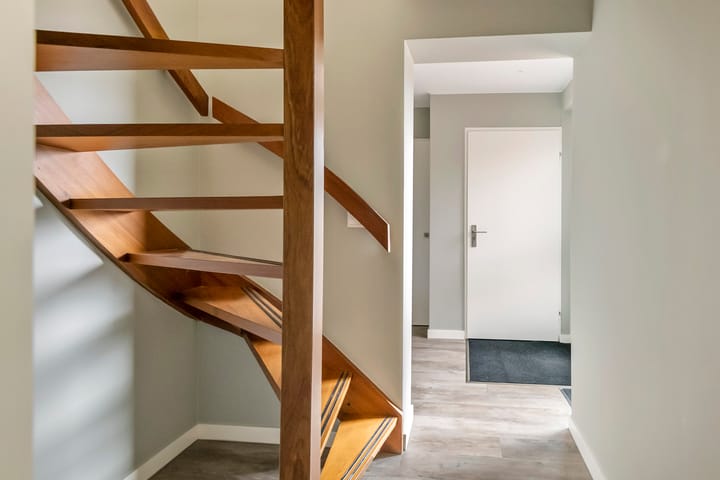 Photo 26 of Kermenstein 88