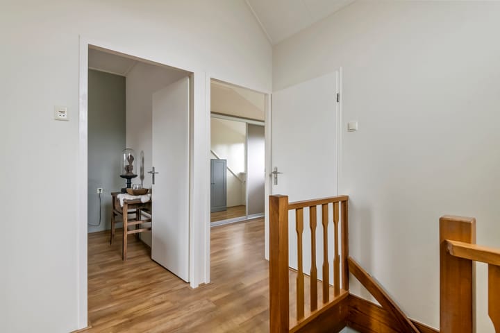 Photo 31 of Kermenstein 88