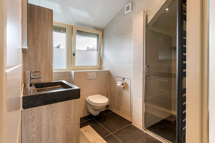 Photo 38 of Kermenstein 88