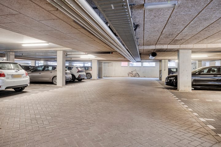 Foto 31 van Boomstraat 124