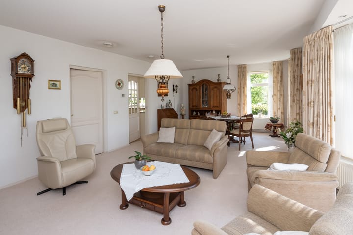 Foto 9 van Middeldijk 76