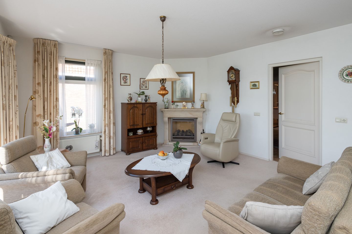 Foto 10 van Middeldijk 76