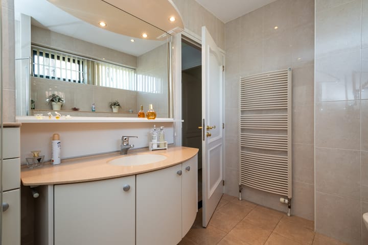 Foto 22 van Middeldijk 76