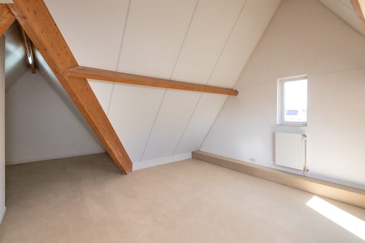 Foto 33 van Middeldijk 76