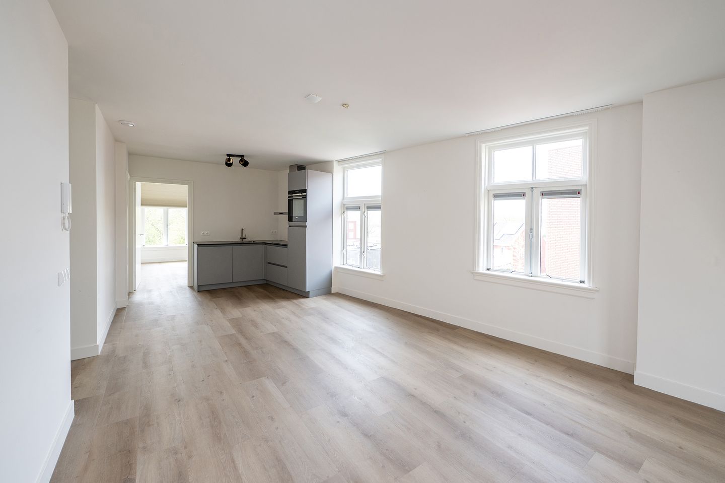 Foto 10 van Emmastraat 11-B