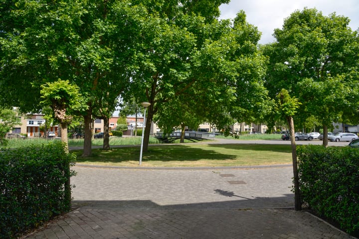 Foto 26 van Henri Dunantpark 13