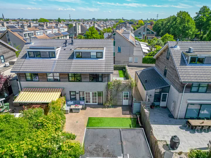 Foto 35 van Kroeskarperlaan 106