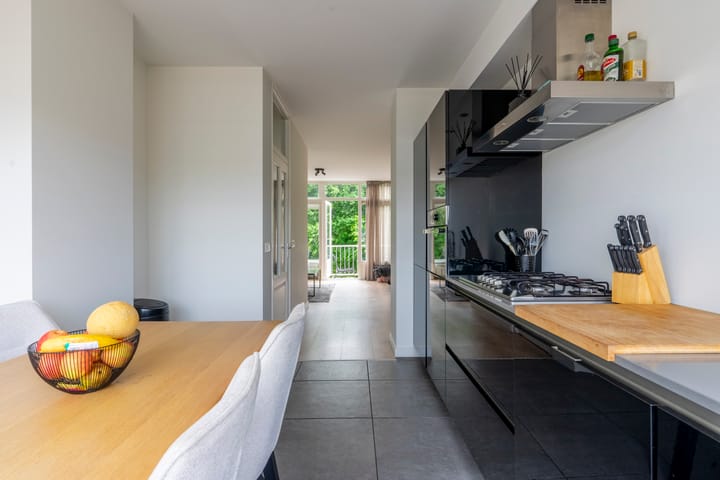 Foto 11 van van Slingelandtstraat 72