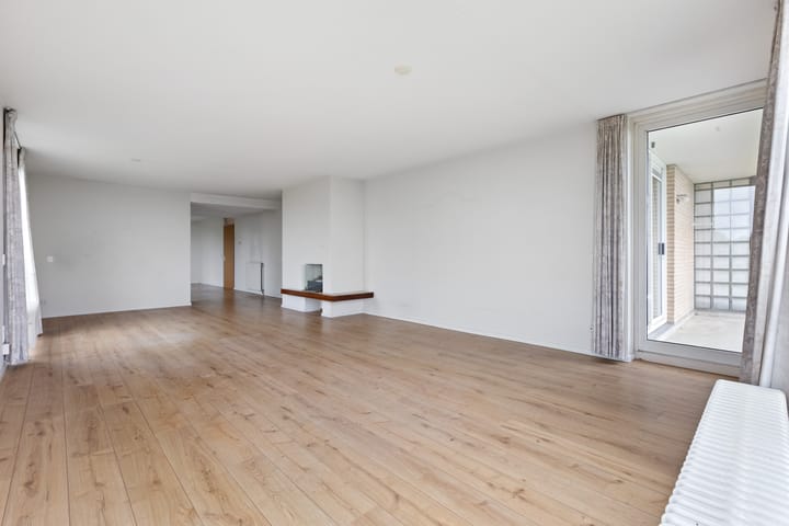 Photo 4 of Batavierenweg 335