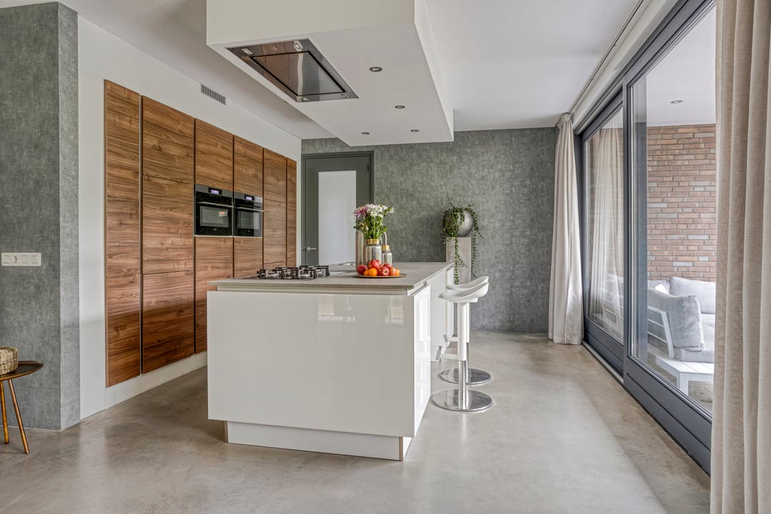 Photo 7 of Ensink 19