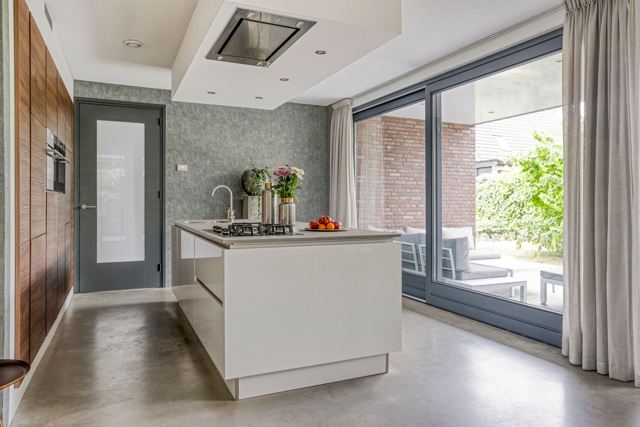 Photo 9 of Ensink 19