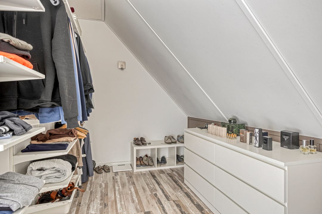 Photo 26 of Ensink 19