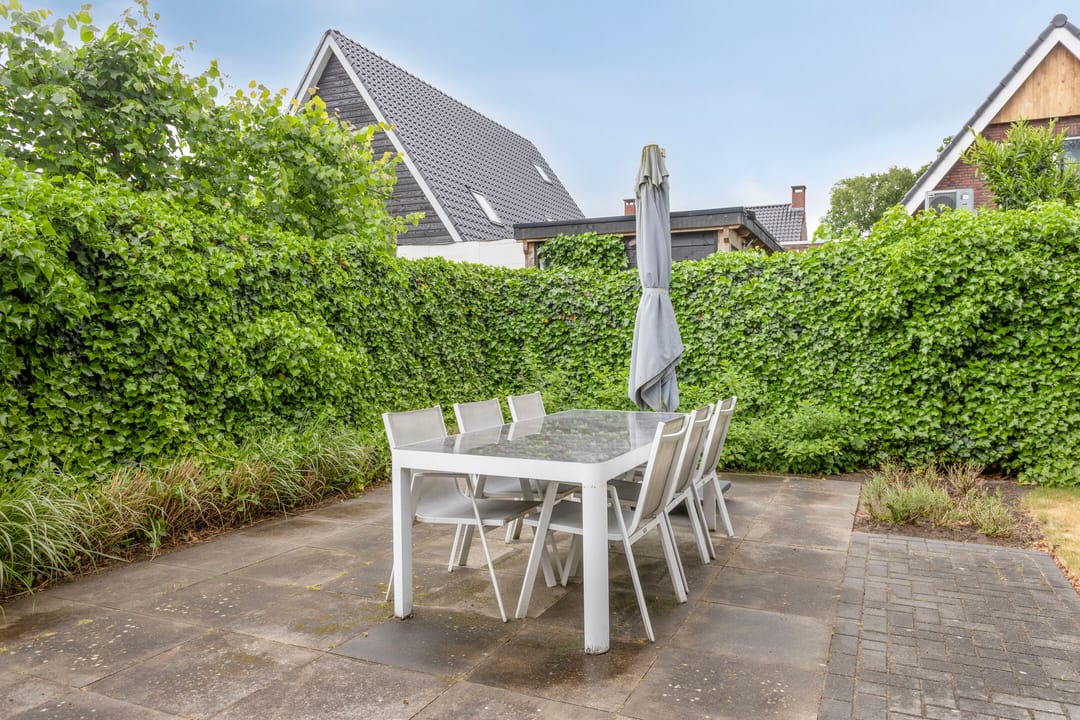 Photo 38 of Ensink 19